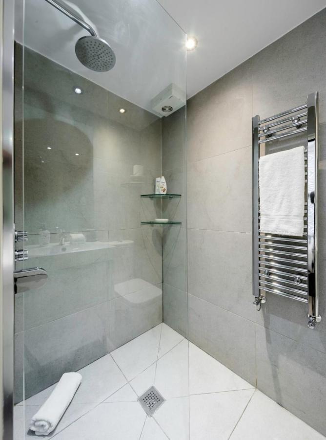 Elegant Earl'S Court 2 Bedroom Flat Just 4 Minutes From Tube Λονδίνο Εξωτερικό φωτογραφία